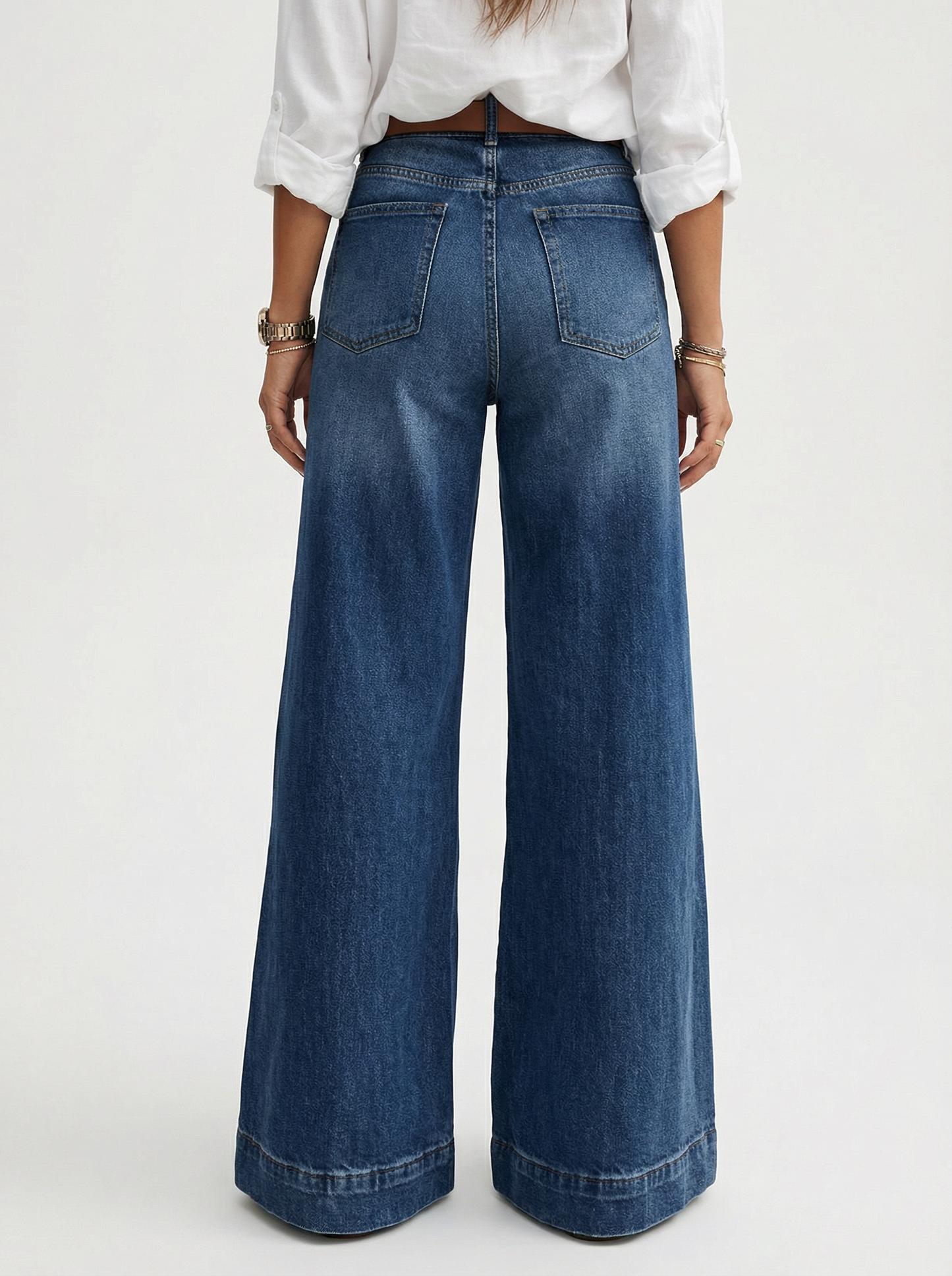 Women’s Modern Wide Leg Denim Jeans with Elevated Waist